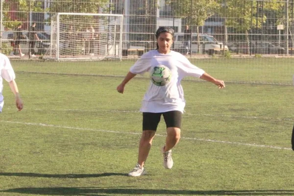 Eril zihniyetin ağlarına bir şut çek!