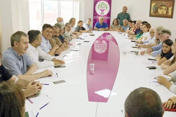 HDP belirleyici kilit güçtür