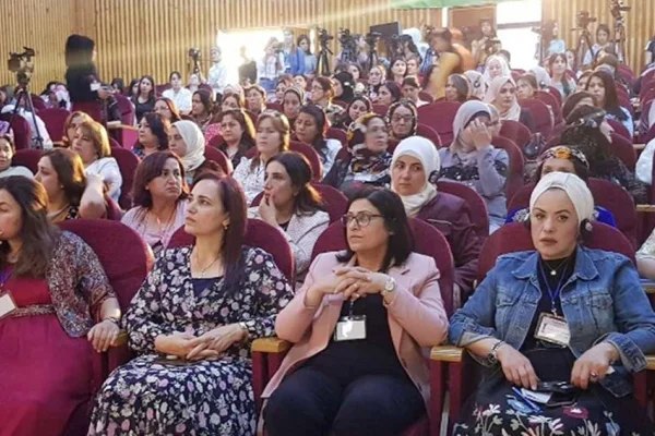 Devrimin kazanımları konuşuluyor