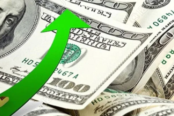 Dolar 18'e doğru koşuyor