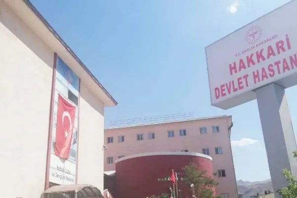 Hakkari’de sağlık çöktü