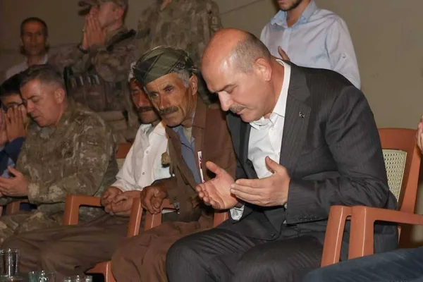Soysuz korucu çadırında