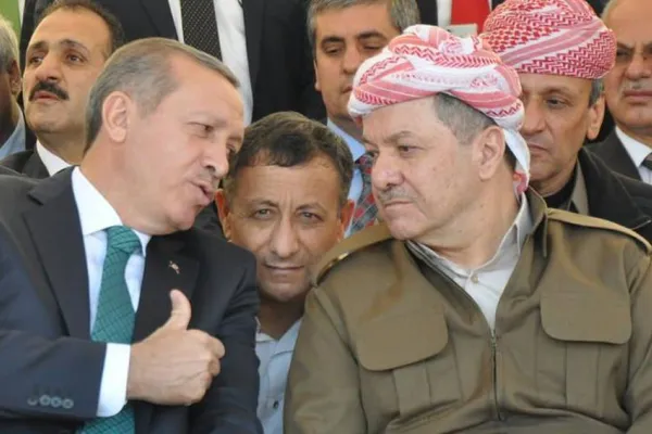Adamın ülkesini çalmış, ‘gel seni öpim kardeşim’ diyor!