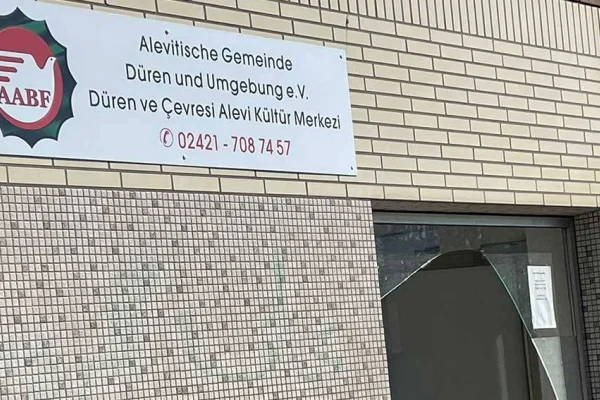 Cemevlerine saldırı Almanya’ya taşındı