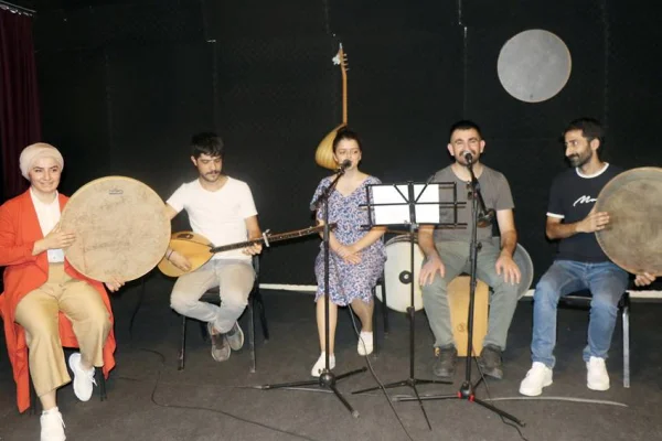 Asimilasyona karşı ‘Hevra’ 