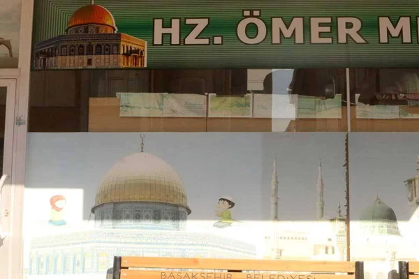 Hz. Ömer Mescidi'ne AKP kilidi