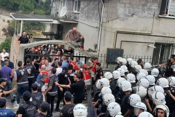 Mahkeme kararına rağmen yıkım
