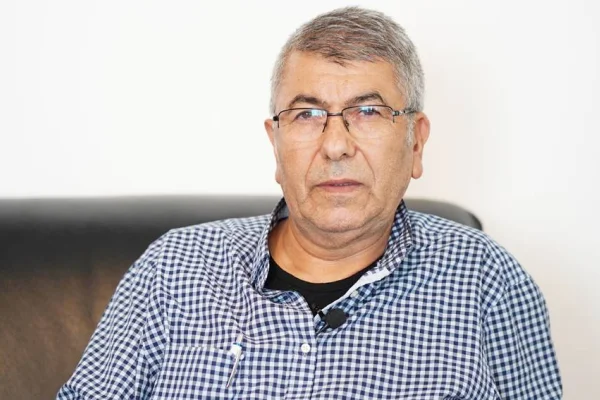 Cezaevi yetmedi kasabada da tutsak!