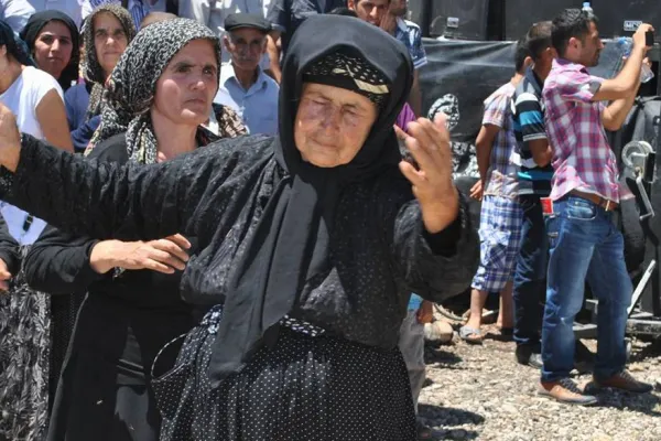 Besni’deki Aleviler cemevi istiyor