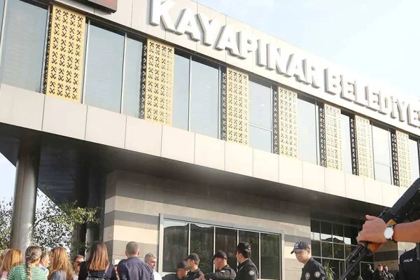 İş birlikçiler artık kadrolu