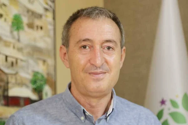 Pansumancı değil, çözüm üretici