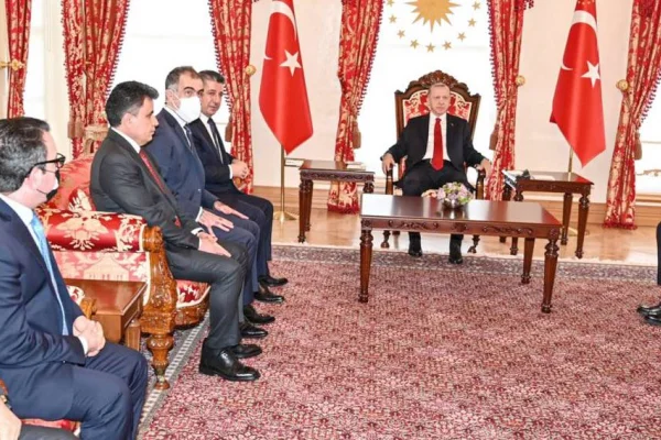 Irkçı rejimi savunmak size mi kaldı