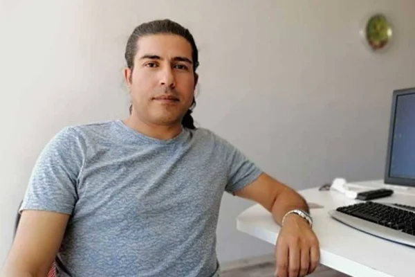 Tutsak gazetecilere gazete verilmiyor