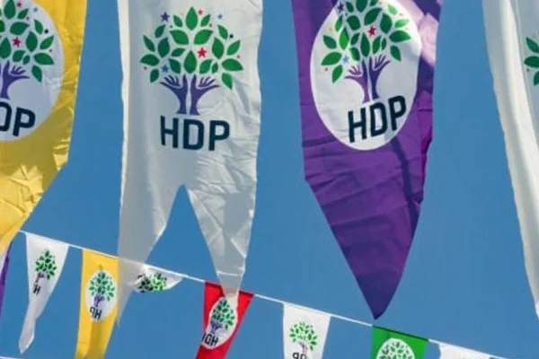 HDP üzerinden siyaset