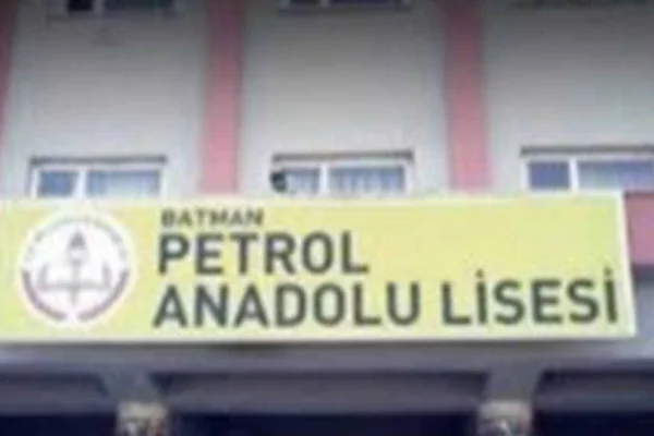 Kanı bozuk müdüre yeni görev