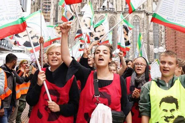 Tecrite karşı çıkmamak da suçtur!