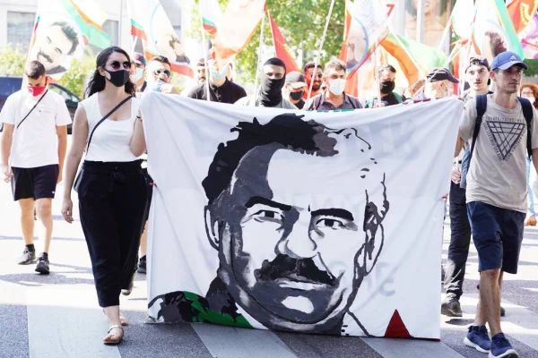 Stuttgart’ta tecrit ve işgal protestosu