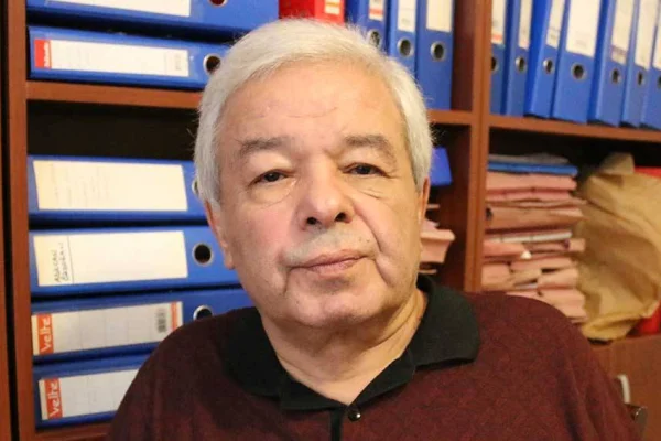 Tecritten herkes payını alıyor