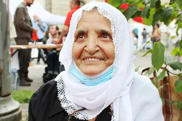 Döndü Ana: Barış bahara benzer...