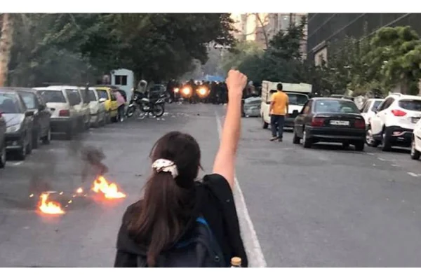 ‘Jin jiyan azadî’ isyanı sürüyor