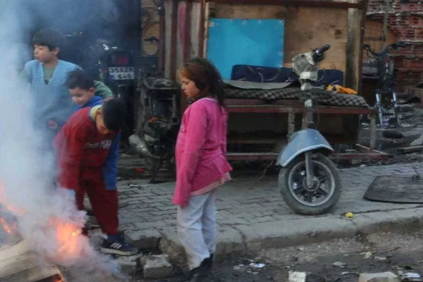 Yoksulluk insan hakkı ihlalidir
