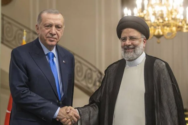 Müslümanların fitnesi iktidarlar