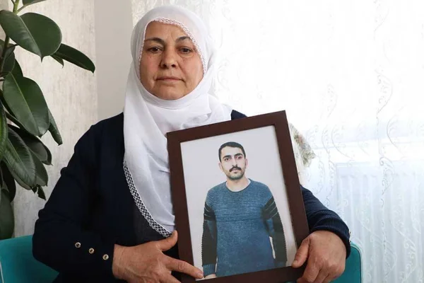 Hasta tutsağın battaniyesi alındı