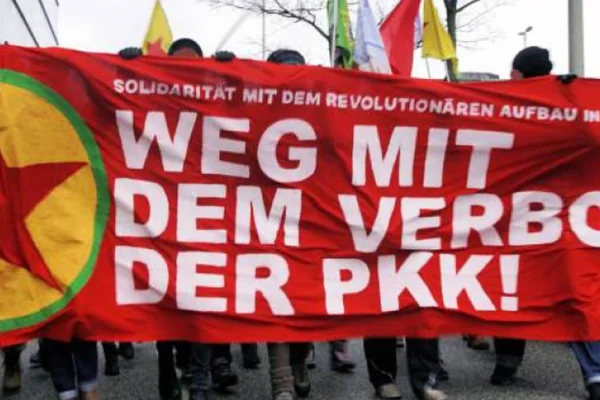 Ev ev, sokak sokak dolaşıyorlar
