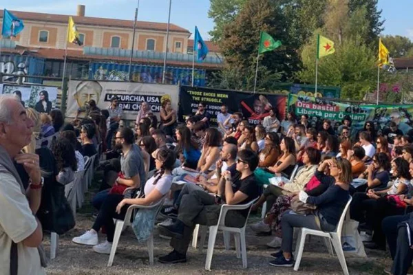 Hepimize düşen görevler var