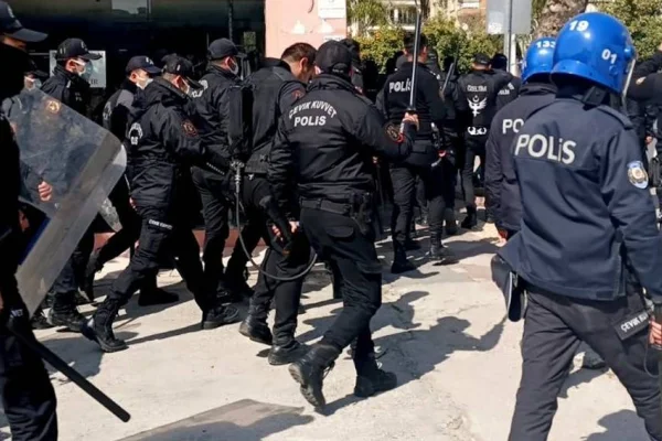 Bütün ülke artık bir cezaevidir! 
