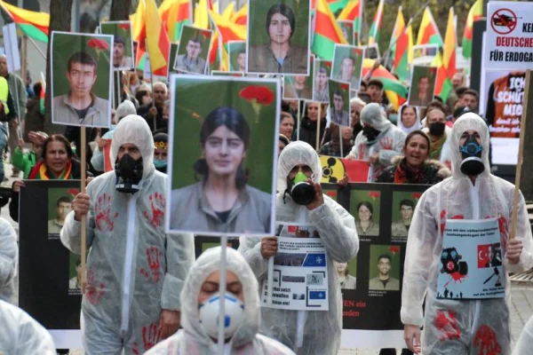 Yüreğimiz yanıyor, evde oturamazdık