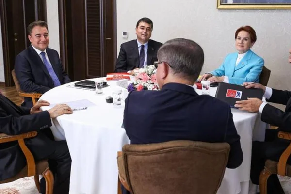 Altılı Masa’ya atılan “kimyasal bomba!” 