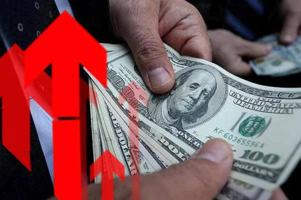 Dolar 7.30’un üstünü sevdi
