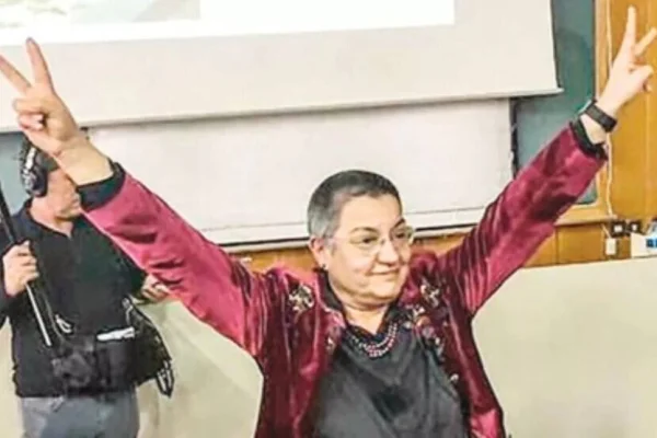 Vız gelir duvarlarınız vız!