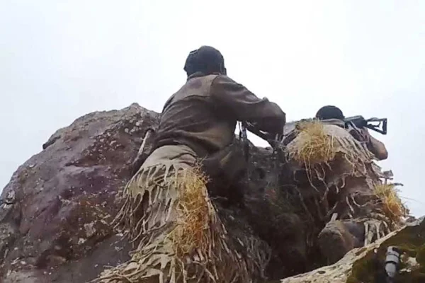 13 Türk askeri cezalandırıldı