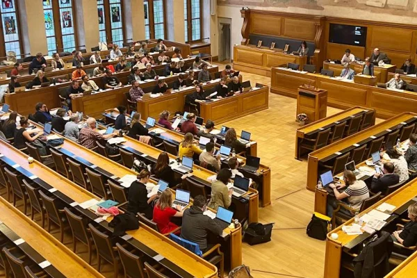Bern Kanton’unda Kürtçe resmileşti