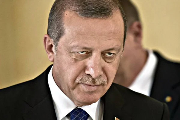 Recep Suriye'de tükrüğünü yerden yalıyor
