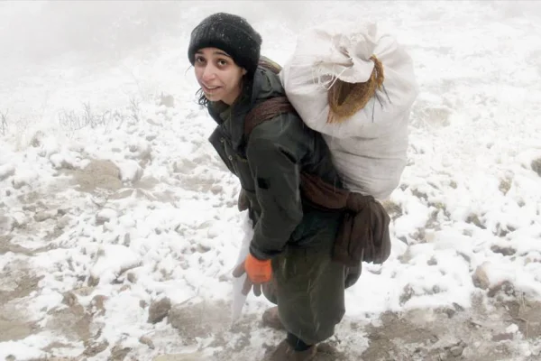 Newroz, hayaline Newroz’da kavuştu