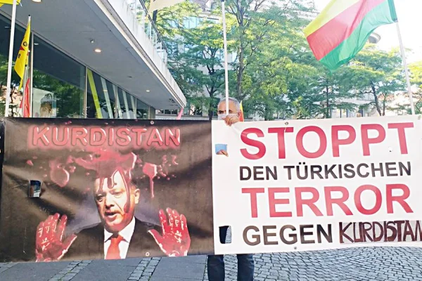 Saldırılar Kiel’de kınandı
