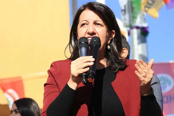 Ezilenler iki kutba mahkum değil