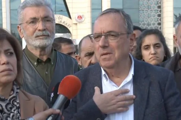 Katliam davası avukatsız sürdü