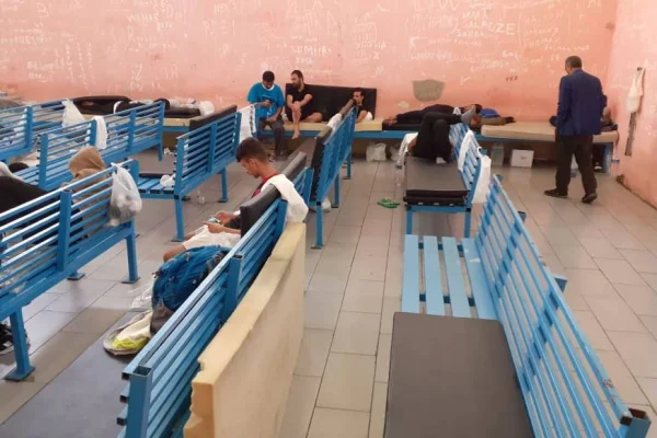 Sığınmacılar açlık grevine başladı