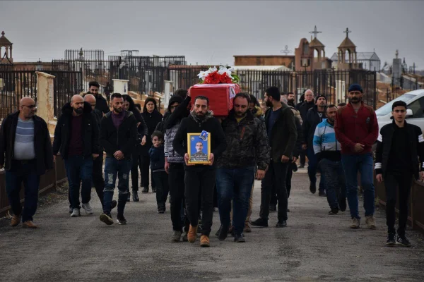 Süryani savaşçı uğurlandı