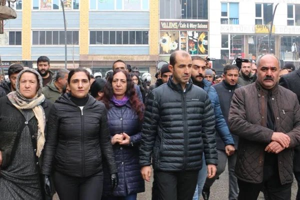 Gever’de işgale karşı yürüyüş