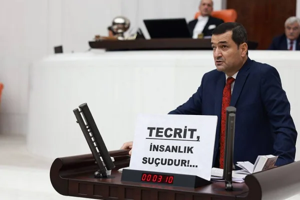 Tecrit yasa dışıdır