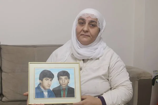 5 yıldır ağabeyinin cenazesini bekliyor