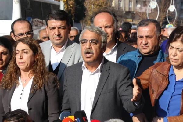 Sancar: Fransa katliamı aydınlatsın!