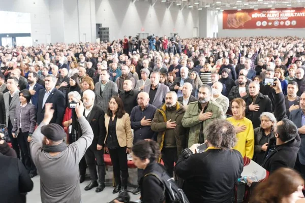 Devlet Alevilikten elini çeksin