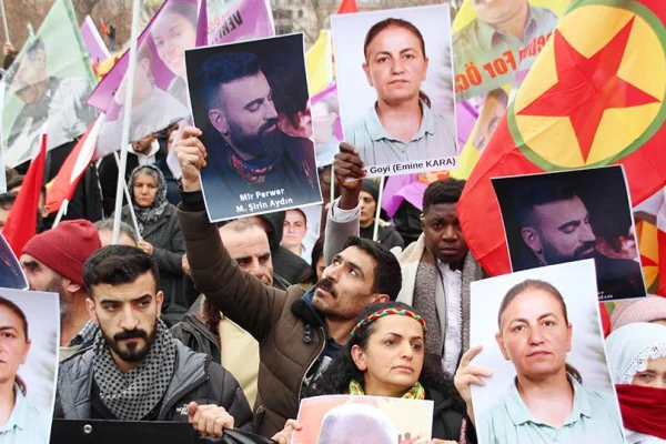 Mîr'in yanık sesi miras kaldı