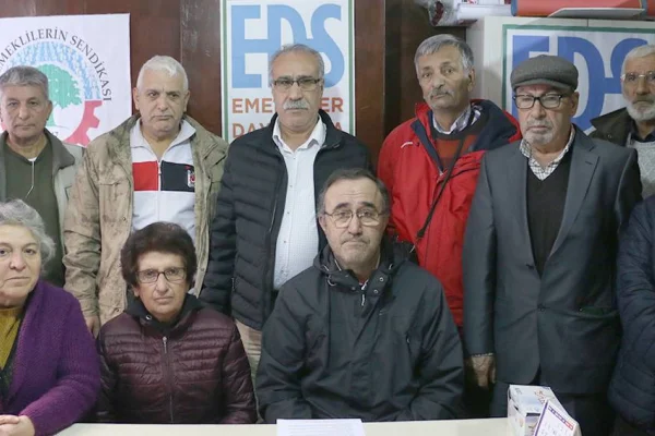 Emekliler tam zam istiyor 
